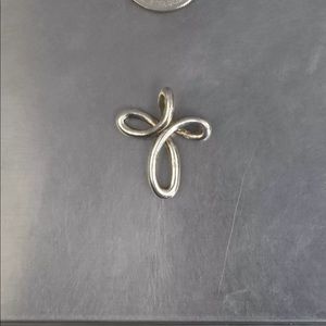 Sterling silver cross pendent